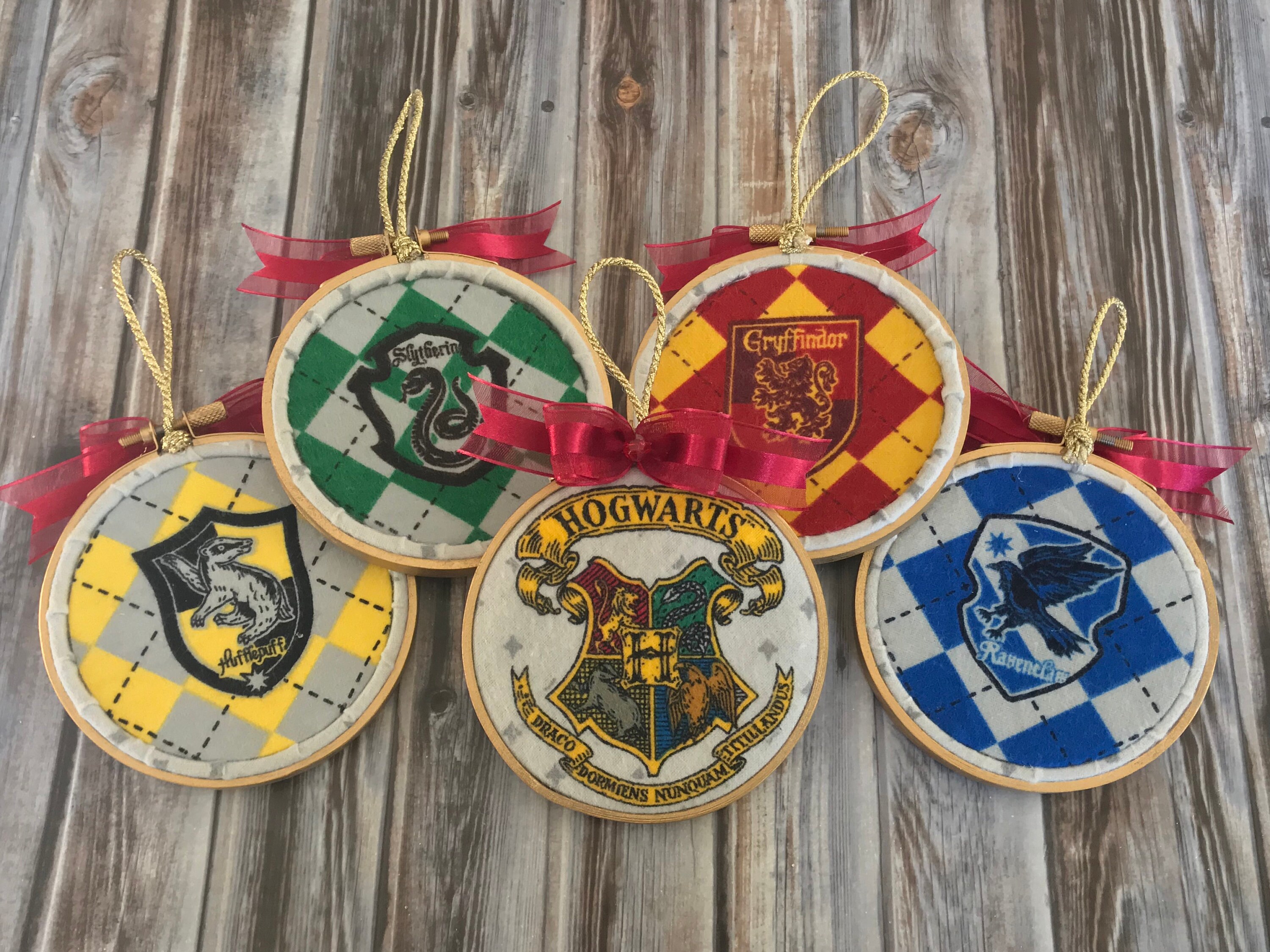 Harry Potter Inspired Christmas Tree Ornament Hogwarts Gryffindor Sly…