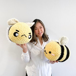 Giant Bee Crochet Pattern image 5