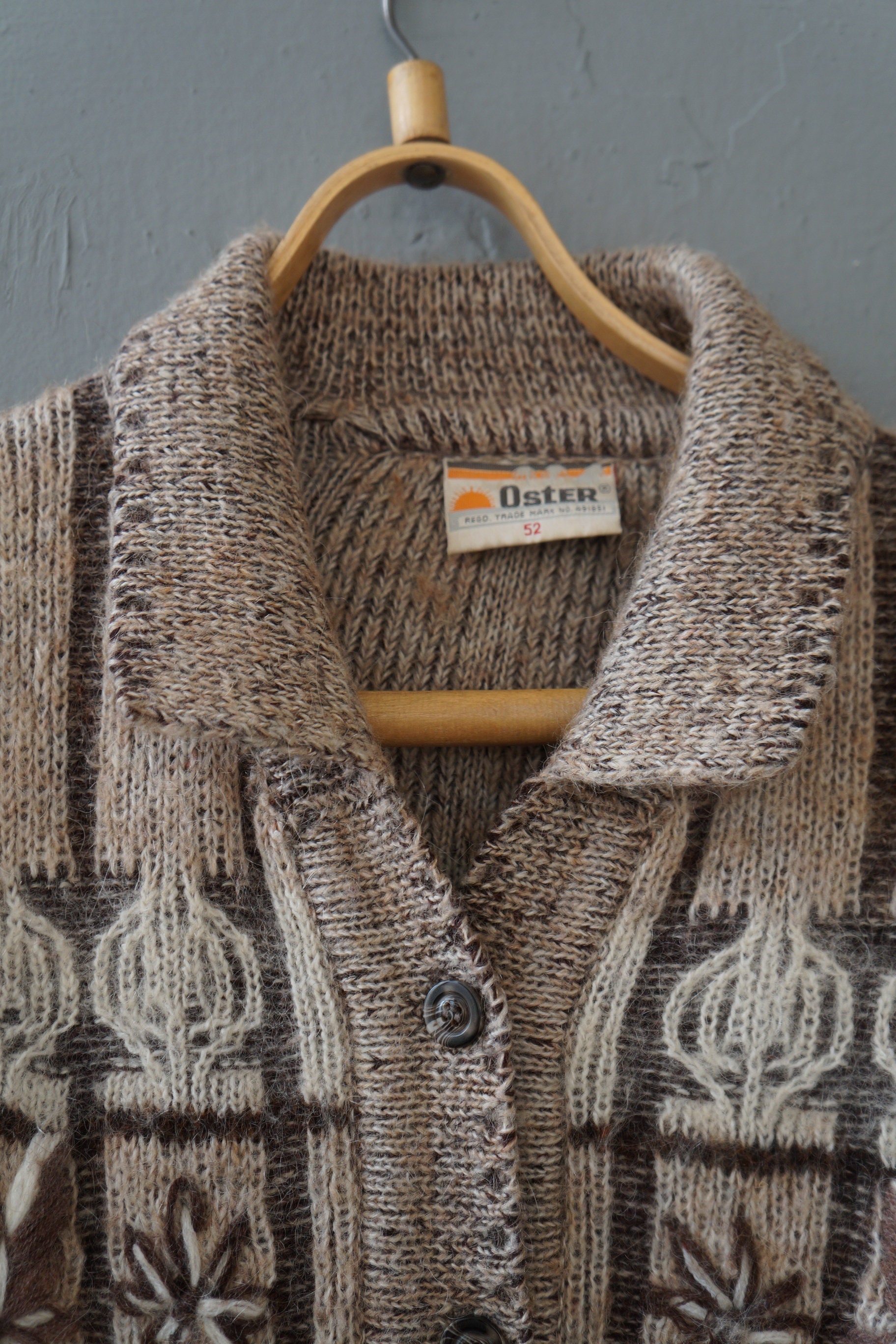 Vintage 90s Embroidered Wool Cardigan - Beige Floral Knit Jacket