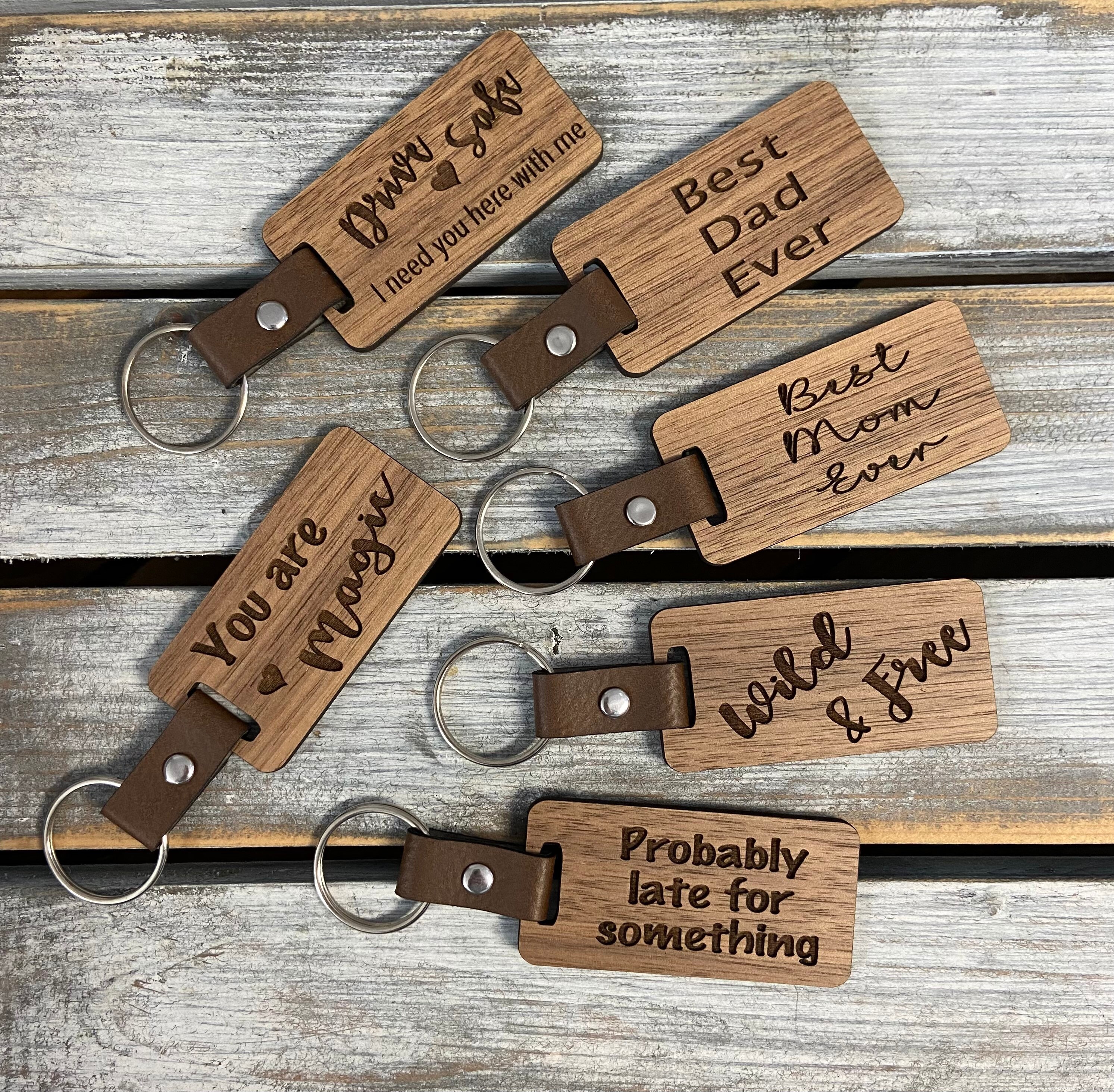 Keychain - Bottle Opener - Worlds best mom - Leather Keychain - Bottle Opener - Worlds best mom - Leather