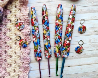 Handmade Ergonomic Crochet Hook 3 mm Polymer Clay Flowers Blue Butterflies Mushrooms Hook