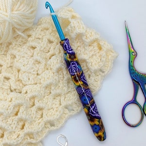 17 TULIP Steel Crochet Hooks for fine lace size 0/1.75mm to size 14/0.50mm  and size 23/0.45mm and size 24/0.40mm