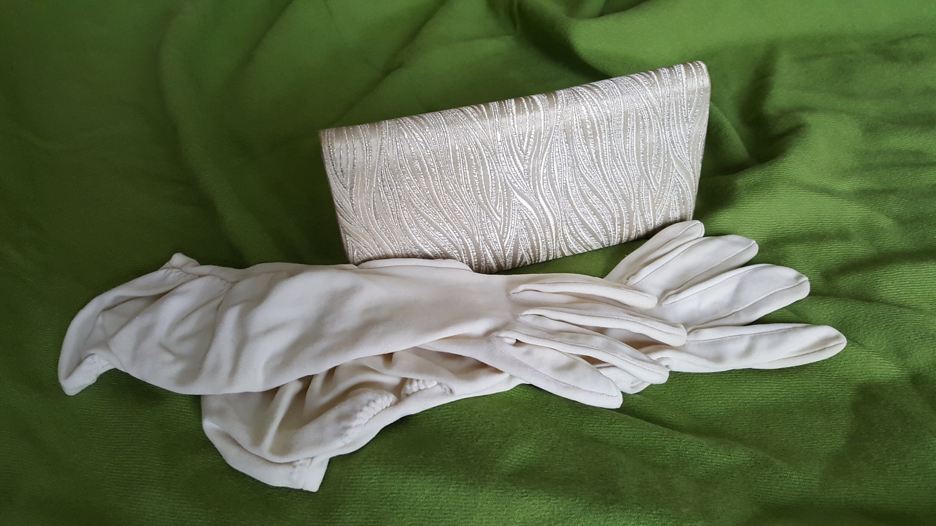 Buy 1950s Elegance: White Gloves Online in India - Etsy