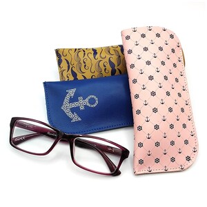 Semi-rigid Glasses Case Quality Leather Printed Diamond Style for men or women Color of your choice image 4