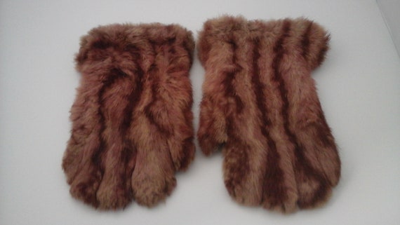 1940s Fur & Leather Gloves in Original Greys of B… - image 2