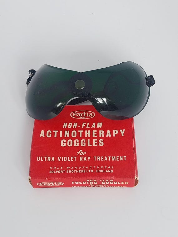 Vintage Folding Goggles for Sun Lamps: Actinotherapy Goggles. Original Box