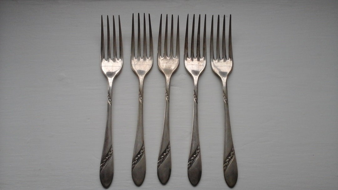 Cake Forks Vintage 1960s EPNS A1 With Delicate Chased Design on Handle
