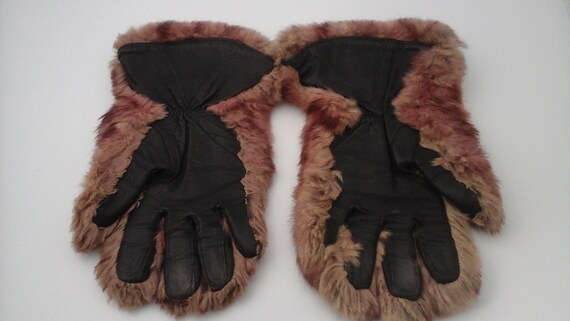 1940s Fur & Leather Gloves in Original Greys of B… - image 3