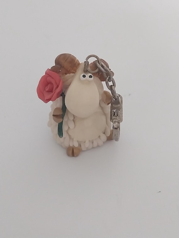 Novelty Sheep Resin Keychain: Bag Charm by P China