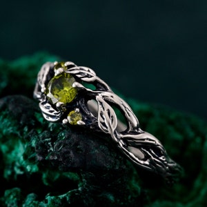 Silver Leaf Elegance, Nature's Finest Ring, Tree of Life Band, Leafy Splendor Ring, Silver Woodland Jewel, Engagement Ring