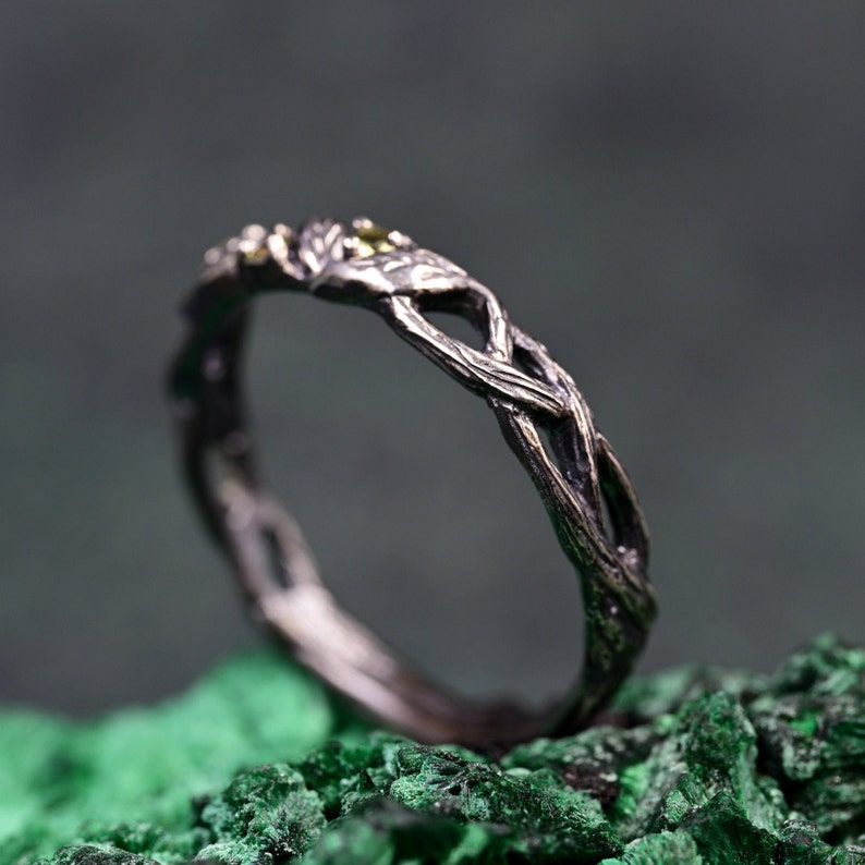 Handcrafted Silver Peridot Ring Nature Inspired, Leaf Detailing, Perfect Anniversary Gift image 6