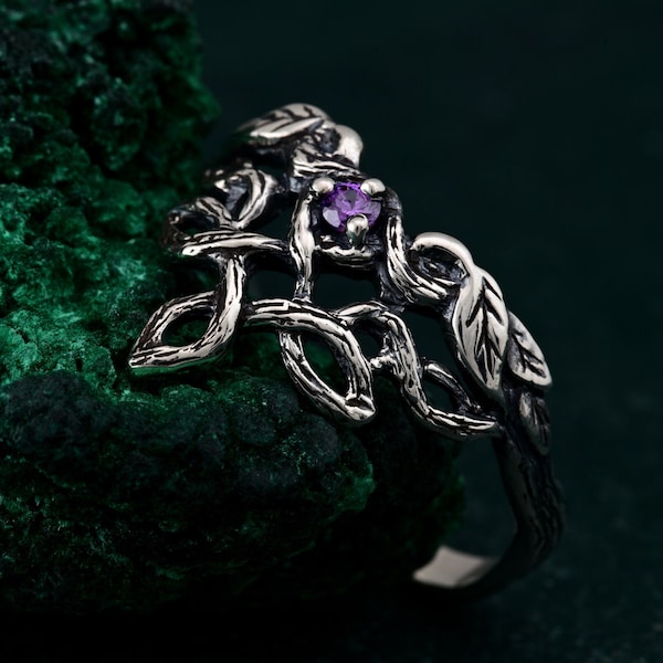 Nature-Inspired Unique Band, Woodland Witch Engagement Ring, Emerald Leaf Design, Celtic Braided Branch, Dark Fantasy Twig Ring