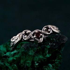Sterling Silver Leaf Ring - Handmade Nature-Inspired Jewelry, Unique Gift