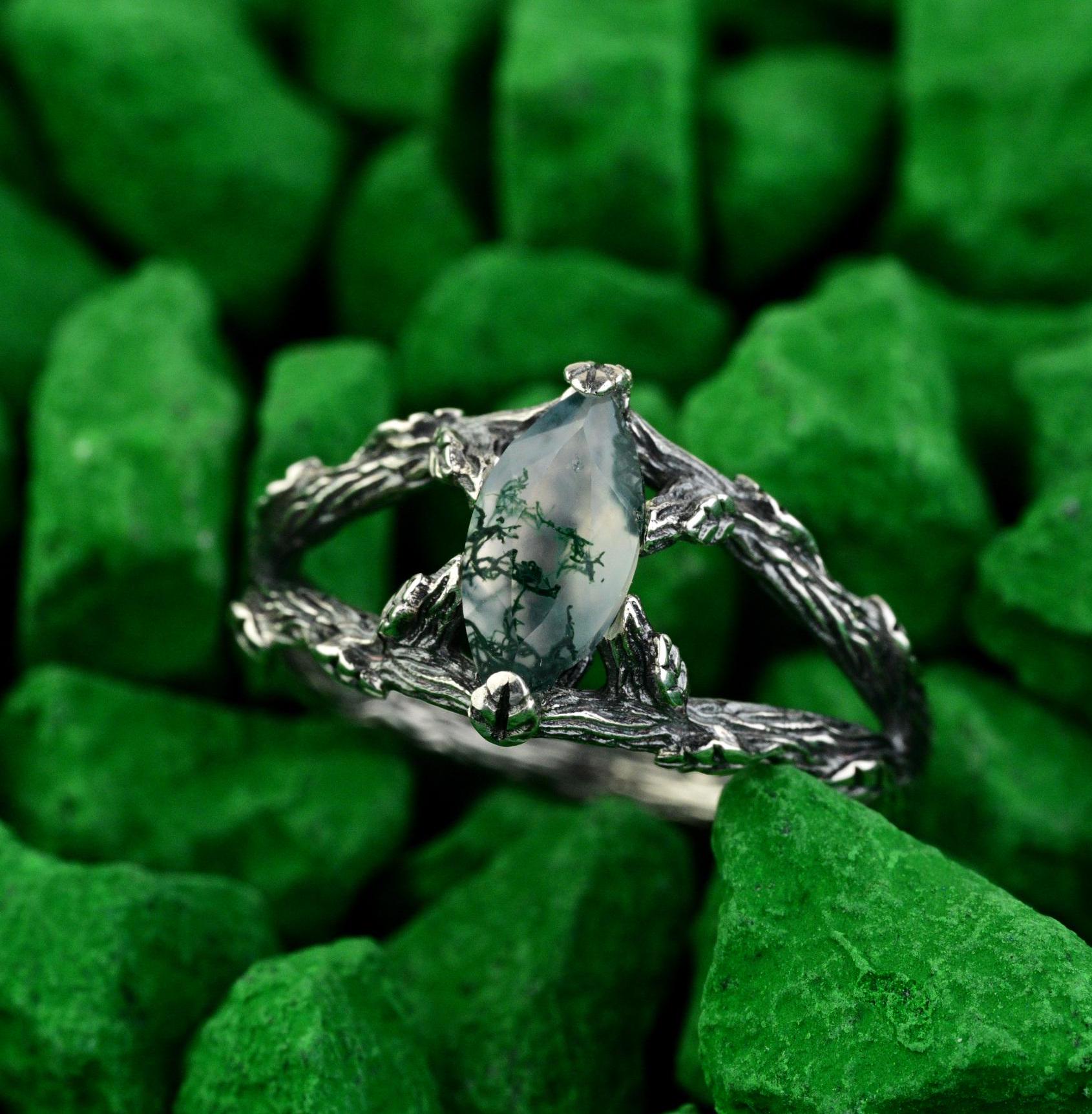 Silver Twig Moss Agate Ring - Sterling Silver Nature Inspired Ring - Handmade Branch Engagement Ring - Unique Boho Jewelry - Fantasy Ring