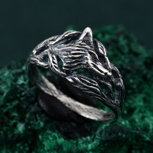 Enchanted Forest Fox Ring, Handcrafted Sterling Silver, Mystical Animal Jewelry, Nature-Inspired Women&#39;s Gift, 925 Silver Fox Statement Ring