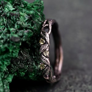 Handcrafted Silver Peridot Ring Nature Inspired, Leaf Detailing, Perfect Anniversary Gift image 9