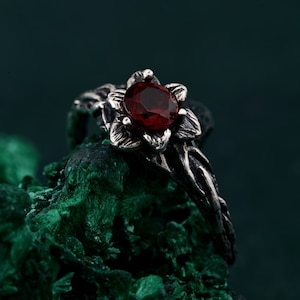 Woodland Whispers Ring, Enchanted Forest Ring, Blossom Twig Ring, Whimsical Vine Ring, Unique ring