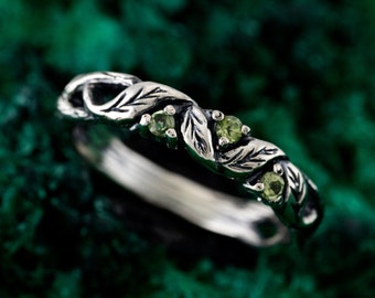 Silver Forest Fairy Ring - Whimsical Vine & Willow Leaf Design, Nature-Inspired Elegance