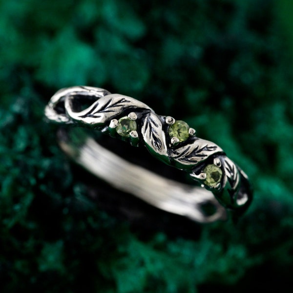 Silver Forest Fairy Ring - Whimsical Vine & Willow Leaf Design, Nature-Inspired Elegance