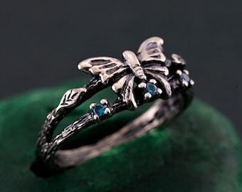 Ring Butterfly of Destiny, Unique Butterfly, Ring Graceful Butterfly, Butterfly on a Ring, Art of Butterflies