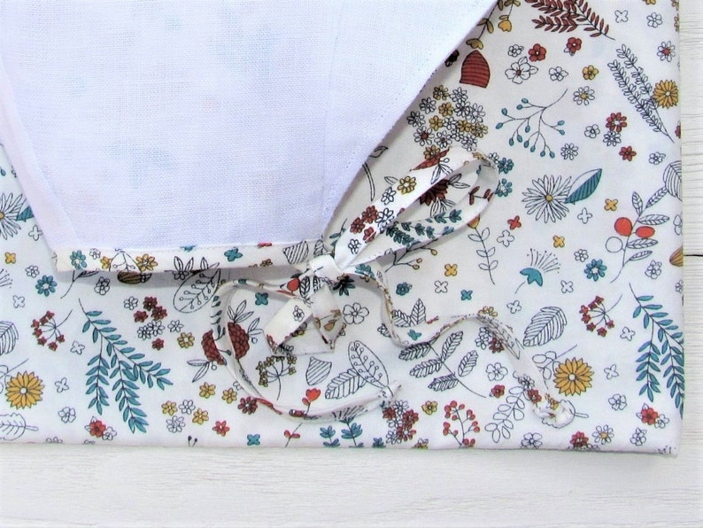 bonnet for girl Reversible FloralWhite CottonLinen baby bonnet with sun brim baby sun bonnet