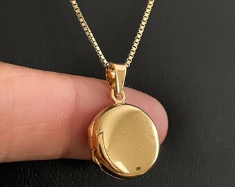 Simple Gold Locket - Etsy Australia