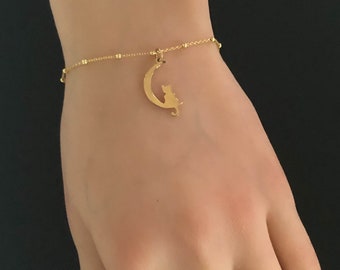 Cat On The Moon Bracelet, Gold Plated over Sterling Silver Beaded Bracelet, Cat Charm Bracelet, Celestial Stackable Bracelet, Everyday Wear