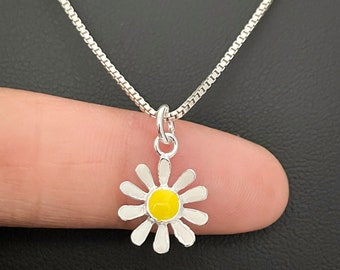 Delicata collana a margherita, ciondolo a forma di margherita in argento sterling, collana con ciondolo a margherita, ciondolo a fiore margherita, collana da sposa, regali per ragazze di fiori