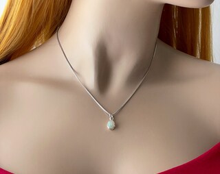 Collana Con Ciondolo In Opale Australiano Tripletto – Pietra 11x8 Mm, Argento Sterling 925 Placcato Oro – Vero Opale Di Fuoco