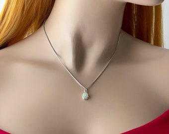 Collana Con Ciondolo In Opale Australiano Tripletto – Pietra 11x8 Mm, Argento Sterling 925 Placcato Oro – Vero Opale Di Fuoco