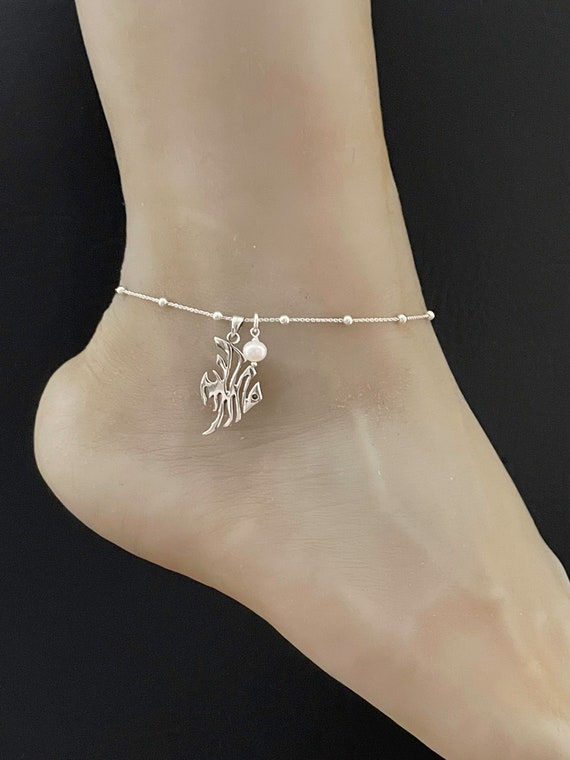 Amazon.com: Yheakne Boho Starfish Anklet Dangle Star Ankle Bracelet Silver  Anklet Vintage Figaro Chain Anklet Bracelet Summer Foot Chain Jewelry for  Women and Girls Gifts : Clothing, Shoes & Jewelry