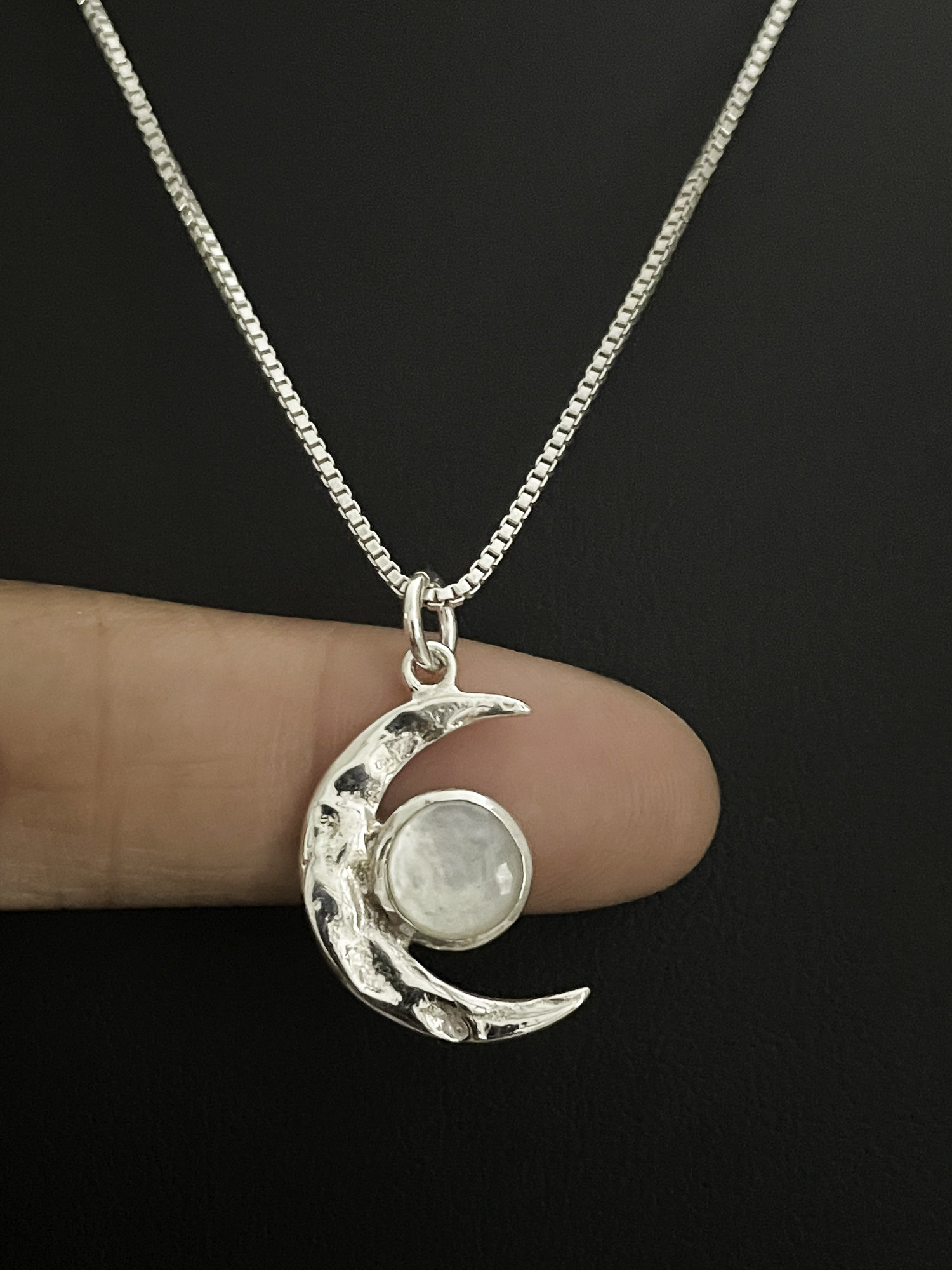  　2021　マザーオブパール　ネックレス　シルバー il_fullxfull.3419925728_c88a.jpg