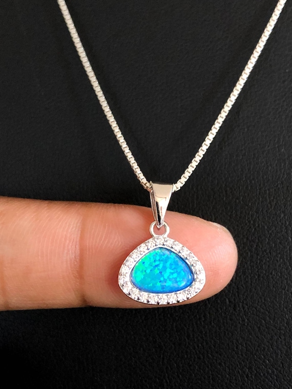 Collana Con Opale Bianco In Argento Sterling 925 – Ciondolo Portafortuna 25x7.5mm, Gioiello Donna Per Natale