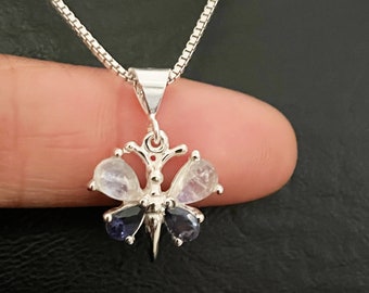 Collana a farfalla in pietra di luna autentica, ciondolo a farfalla in pietra di luna in argento sterling, gioielli in pietra portafortuna di giugno, ciondolo a farfalla in iolite - Italia