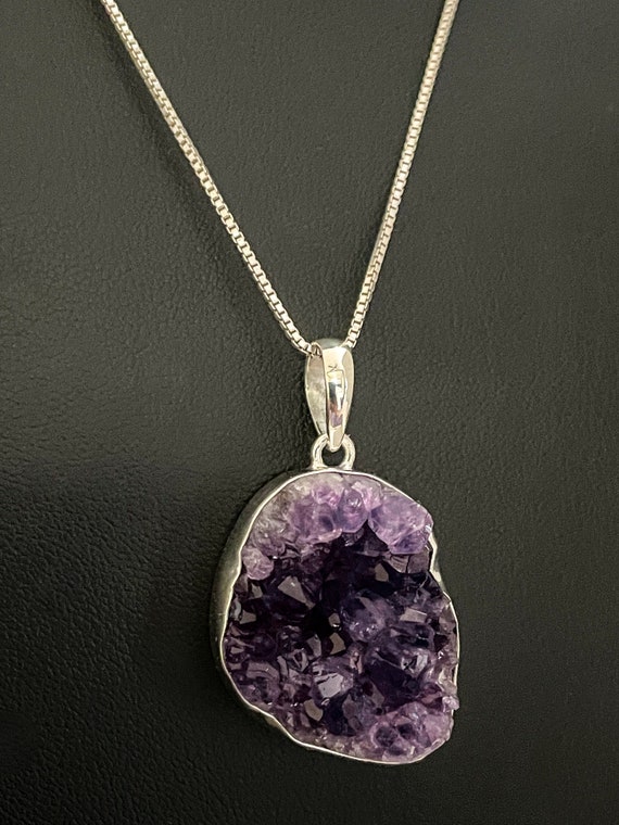 Amethyst geode pendant best sale