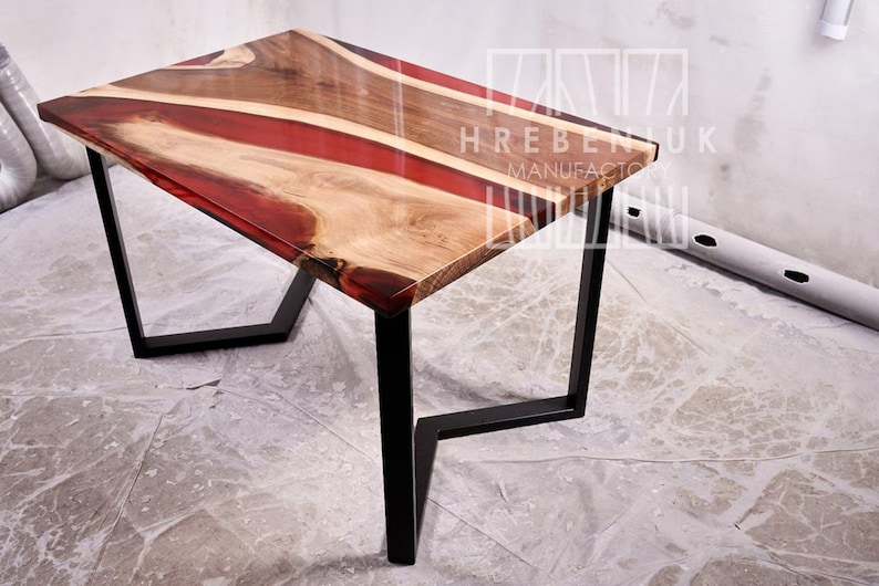 Red river Live edge natural wood table rustic epoxy top resin table farmhouse dine table living room slab table red epoxy 6 sits table