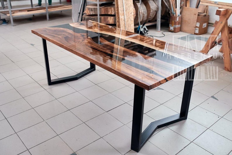 Epoxy Resin Kitchen Table Top for 6 – 8 Person