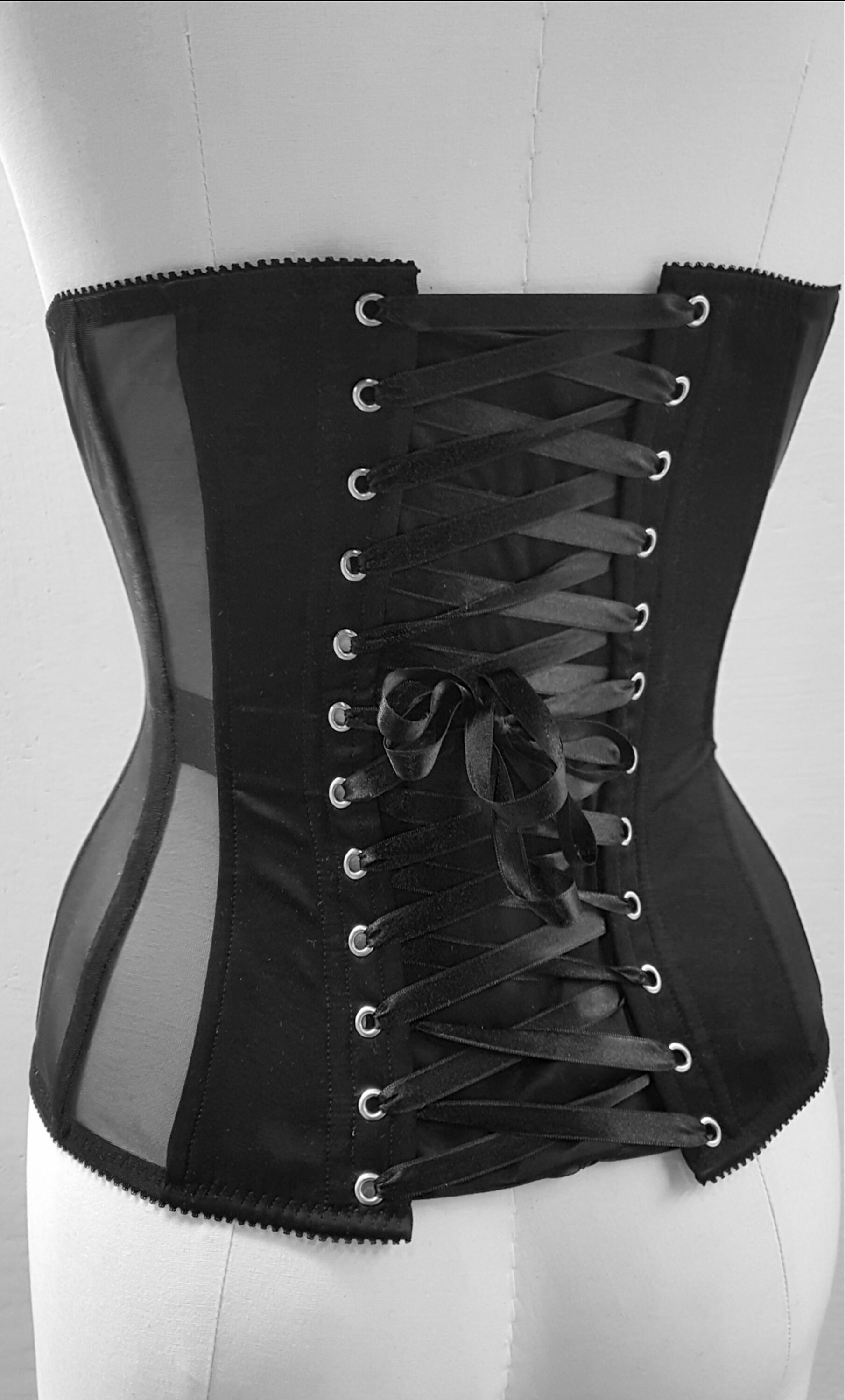 Corpete Feminino Underbust Mítica