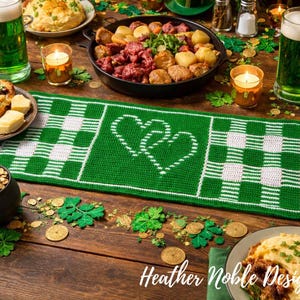 Interlocking Hearts, Mosaic Crochet Table Runner Pattern (PDF Pattern)