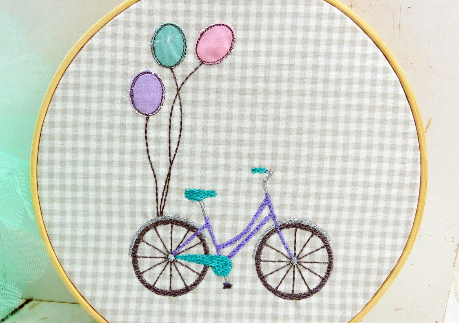 brautpaar auf fahrrad und ballon kaufen
