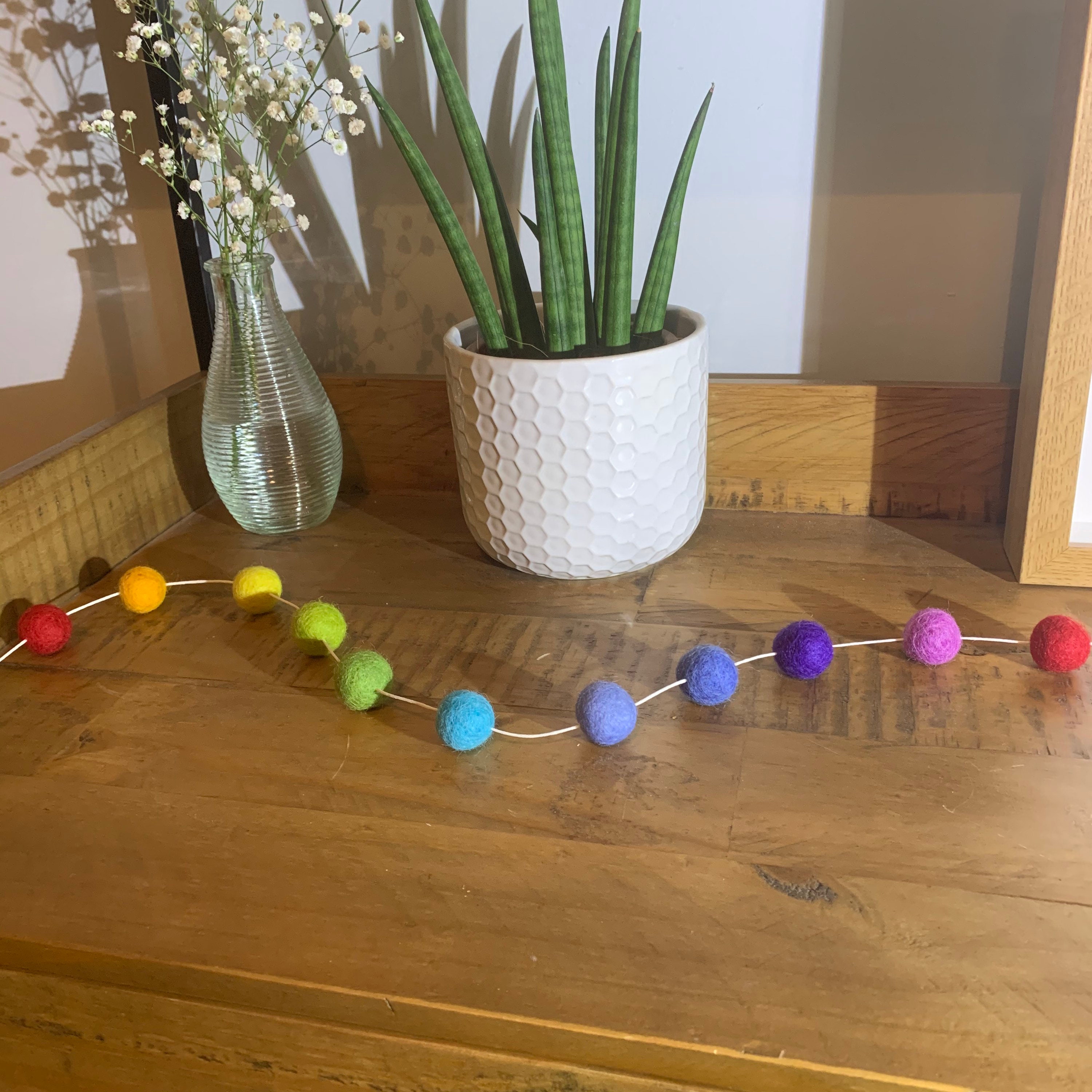 Felt ball garland / rainbow garland / felt ball bunting