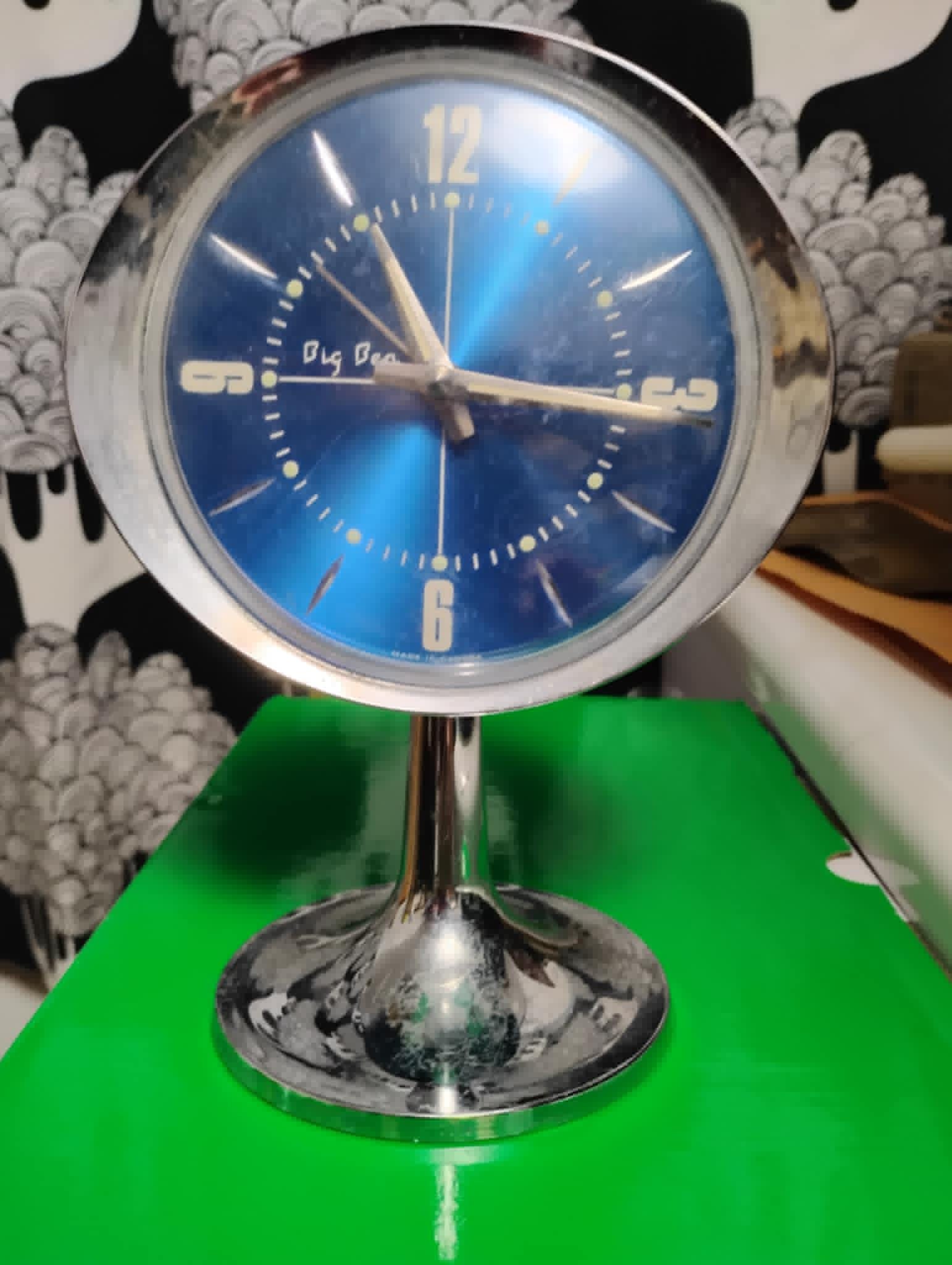 Vintage Westclox Big Ben Chrome Pedestal Base Alarm Clock Works