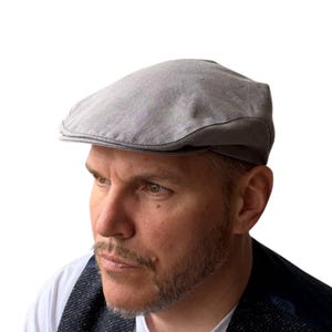 Light grey linen flat cap,summer linen flat cap,grey ivy cap,linen newsboy cap,driving retro cap,grey pageboy hat,1930s retro linen flat cap