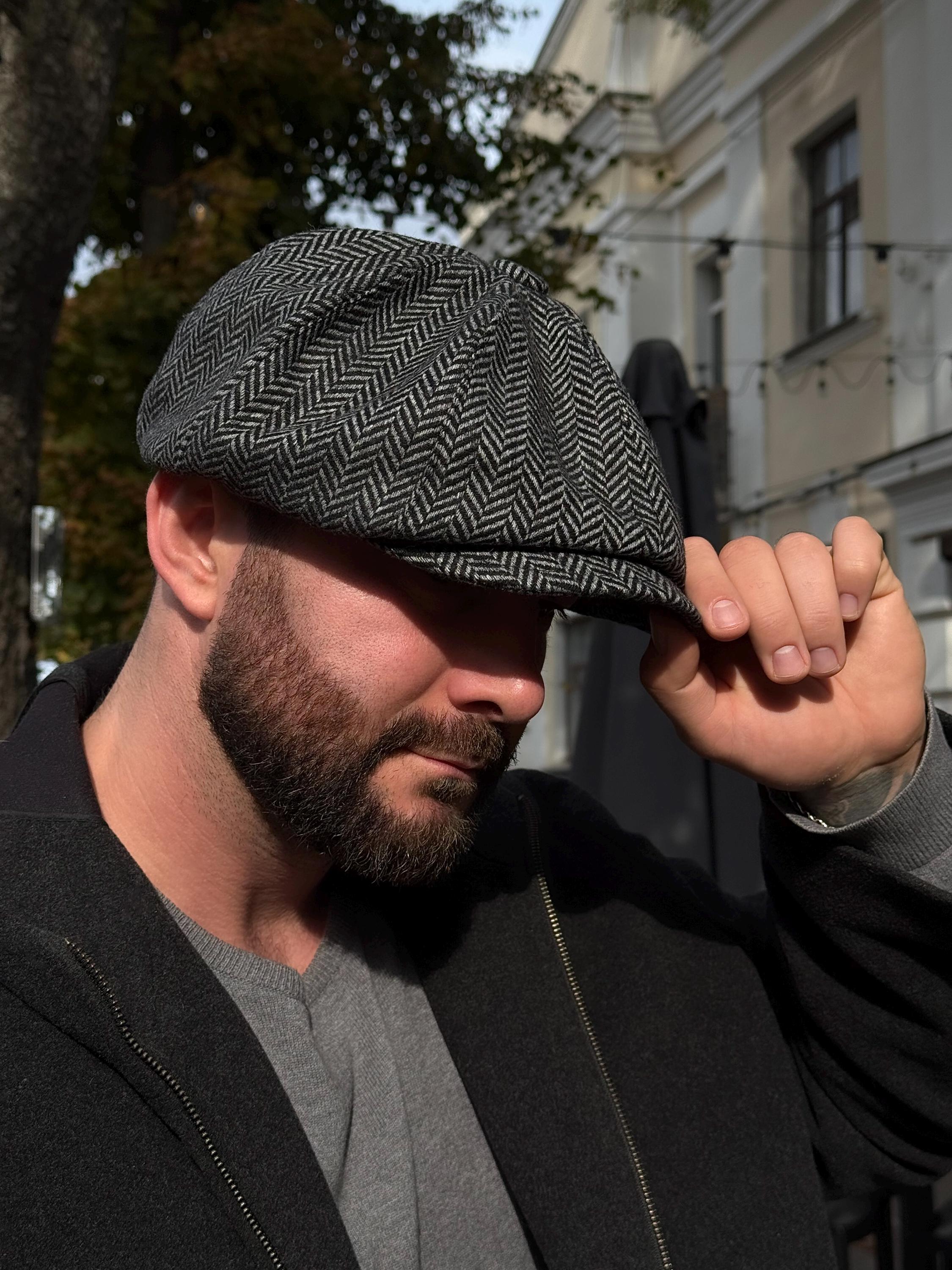 Flat cap wool hat Gray Houndstooth Pattern made by Country Gentleman listing # 2 Houndstooth Flat Cap - Etsy main image 4