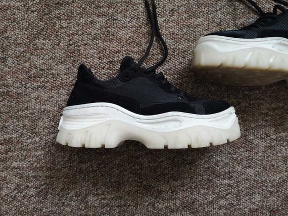 bronx white sneakers