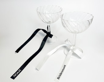 Segnaposto personalizzati con nastro di raso / Etichette per bevande personalizzate, Set con papillon