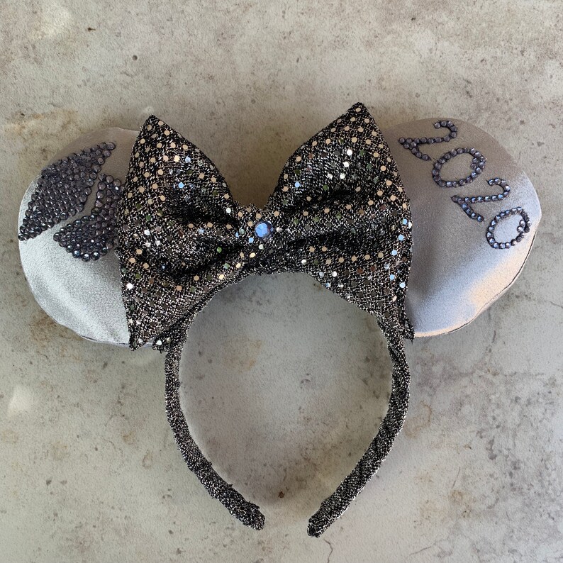 minnie mouse graduation ears