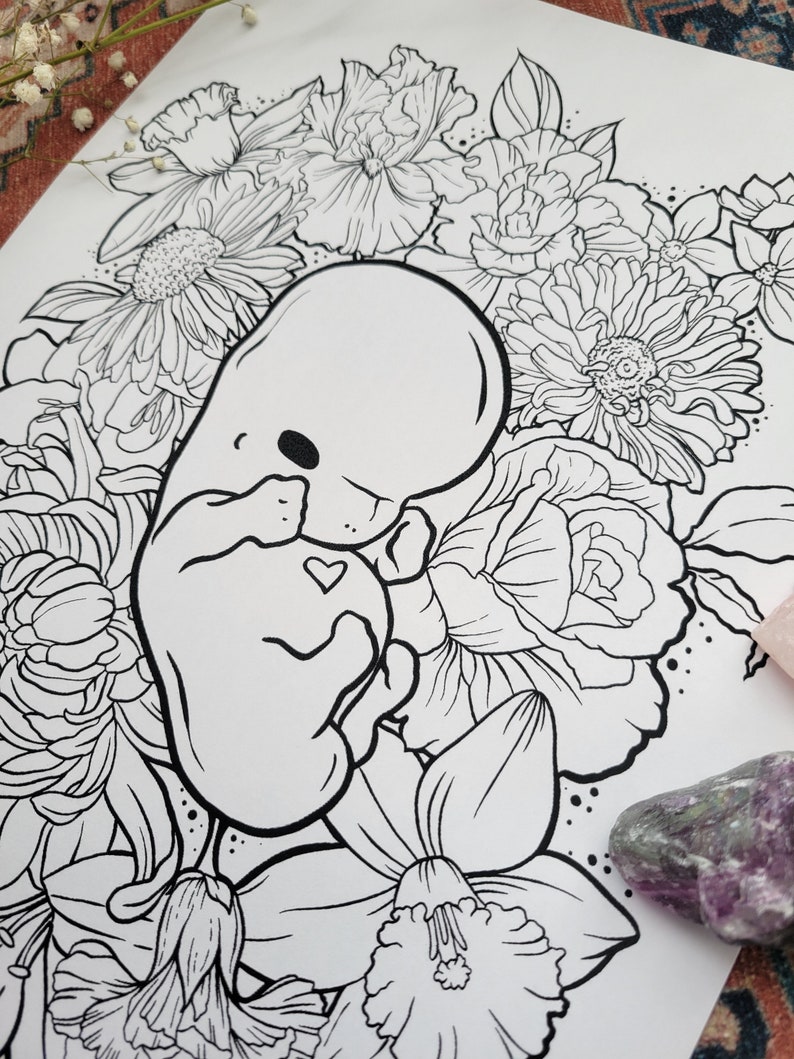 Coloriage de maternité et de naissance Bébé en fleur image 2