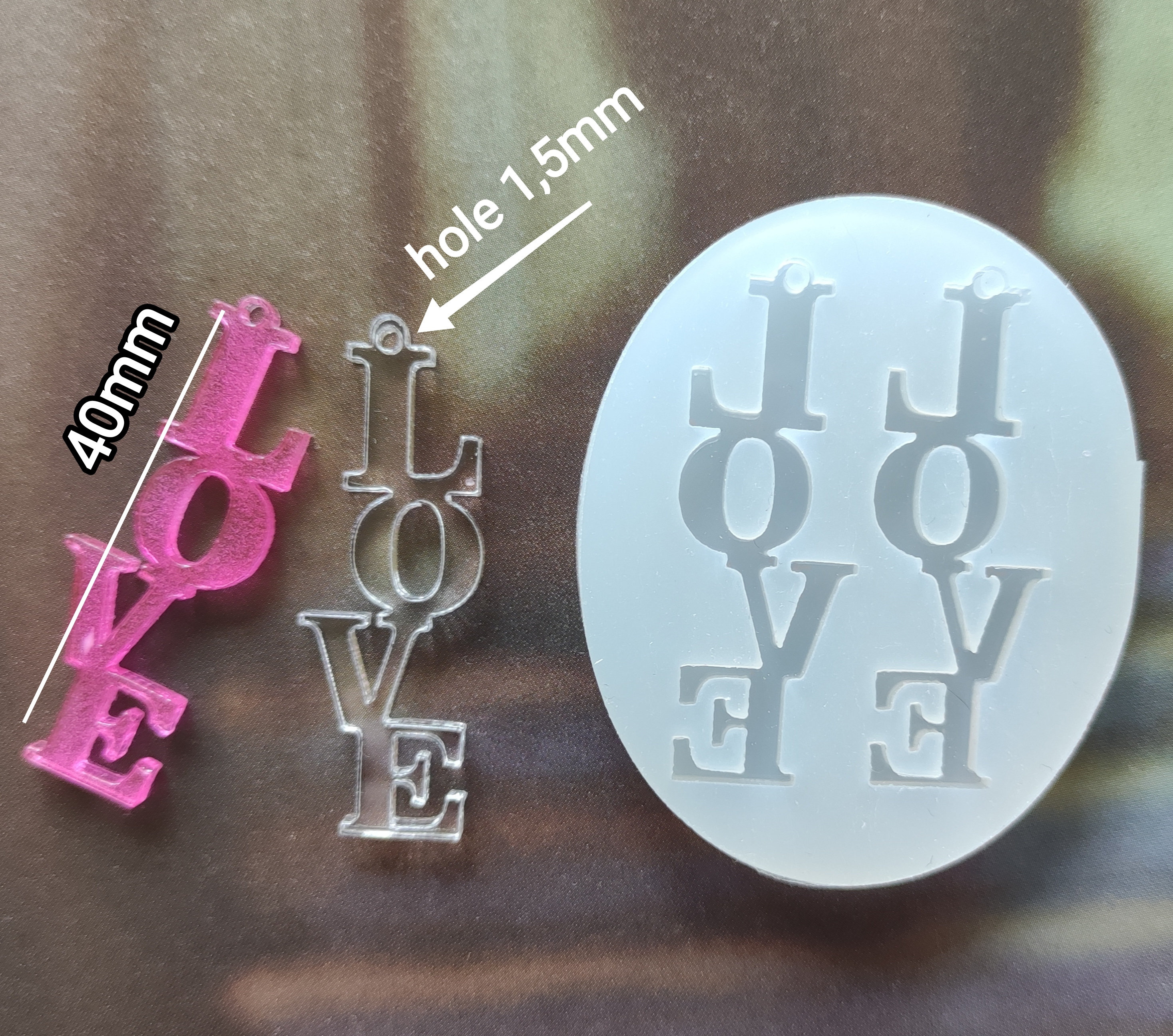Love Valentines Day Pendant Cabochon Silicone mold for Rpoxy Resin Art Decoration