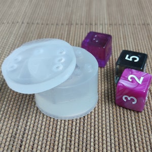 Tabletop Gaming Würfel Silikonform DIY W6 Crafting Tool für Harz, Polymer Clay, Wachs, Schokolade. Lebensmittelecht